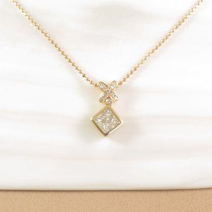 Princess-Cut Diamond 18K Yellow Gold Pendant Necklace